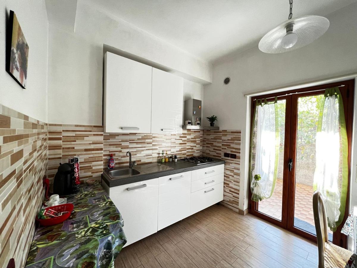 Casa Grazia Apartment Santa Teresa Di Riva Luaran gambar